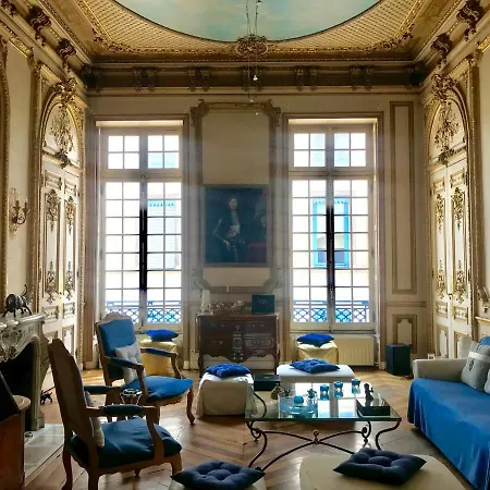 Séjour chez l'habitant Chez Madame De Bellecour *